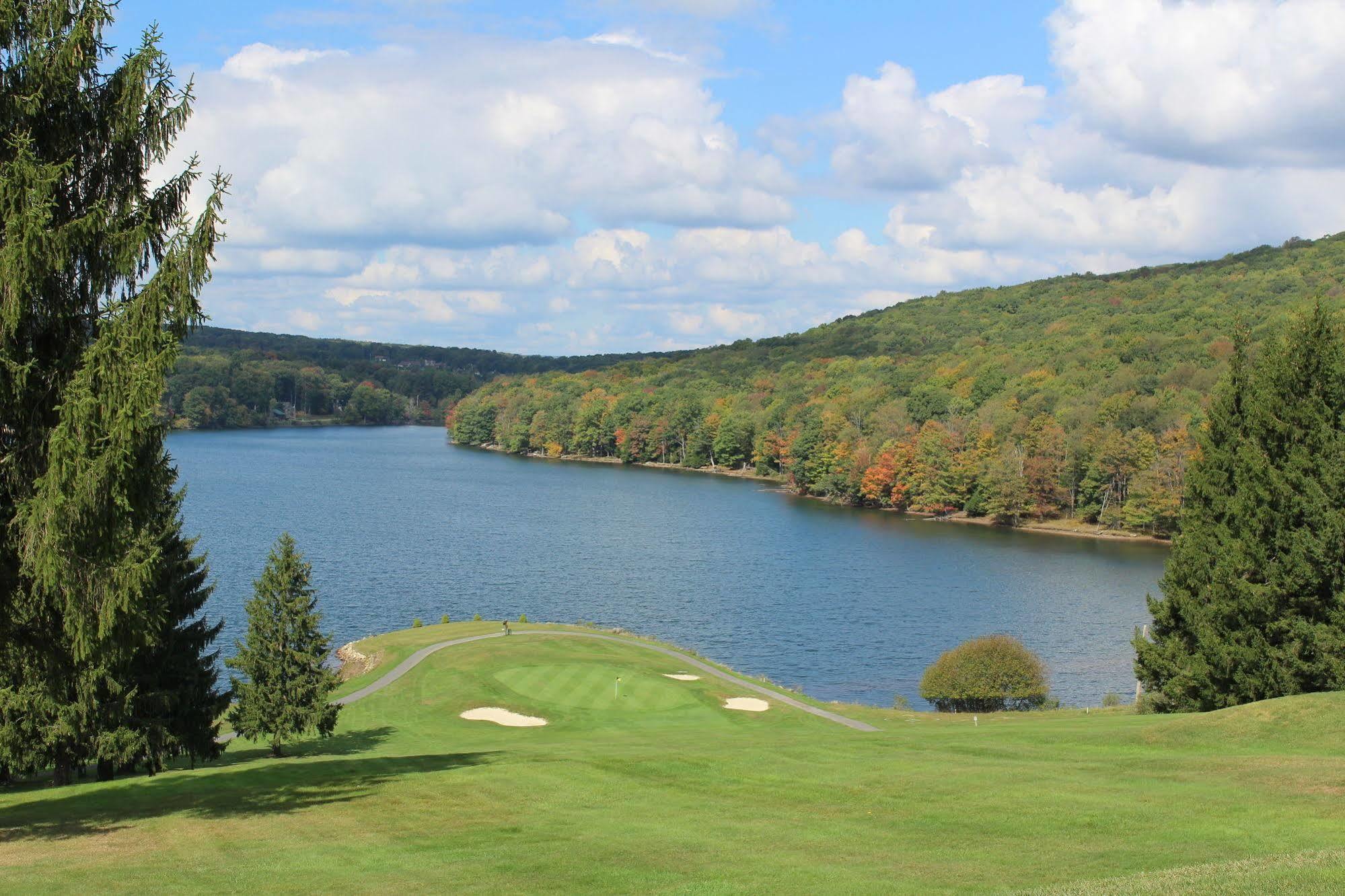 Alpine Lake Resort Terra Alta Exterior foto